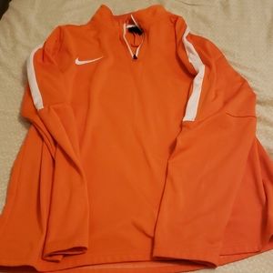 Nike half zip pullover